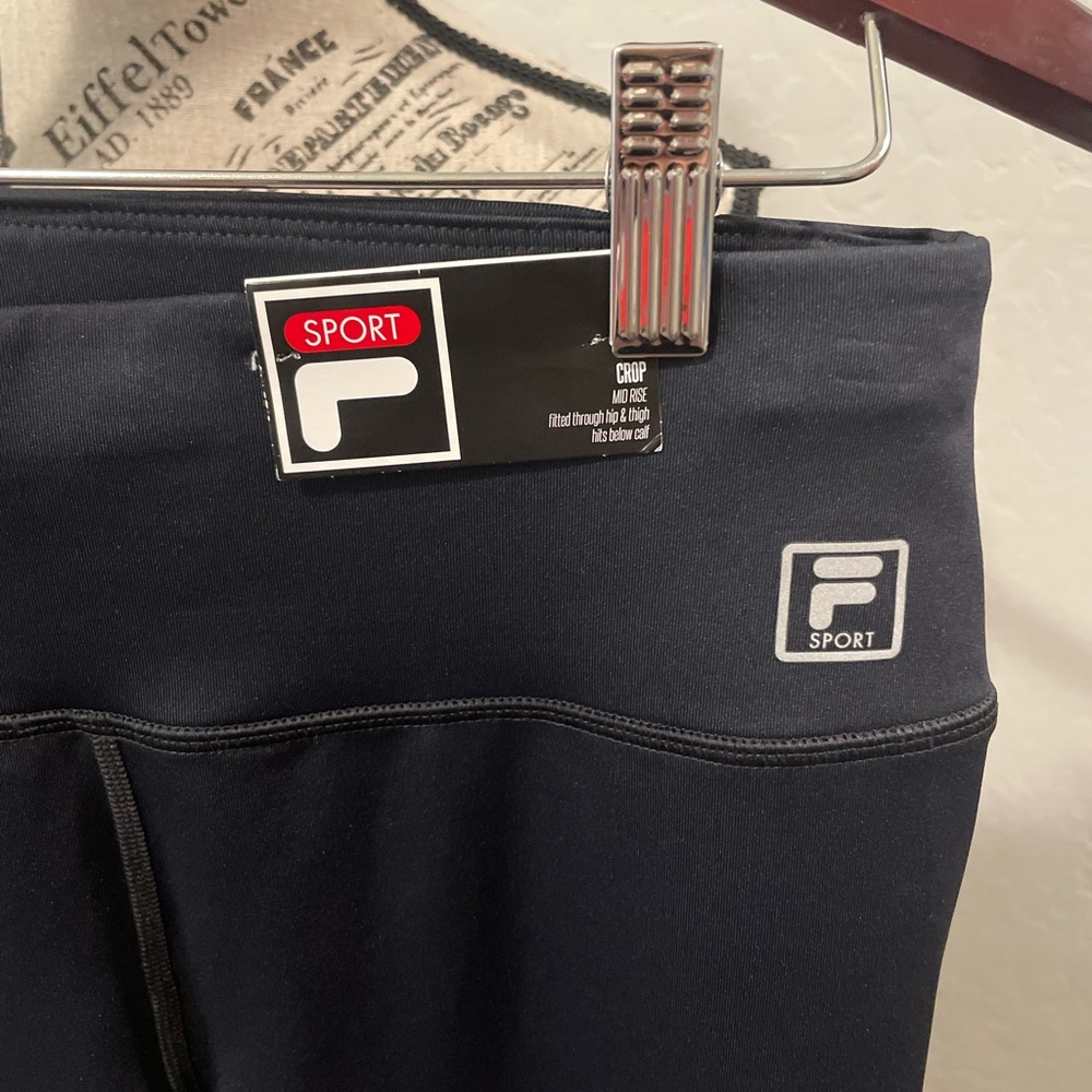 Fila Jacket & Pant set - Picture 4 of 14